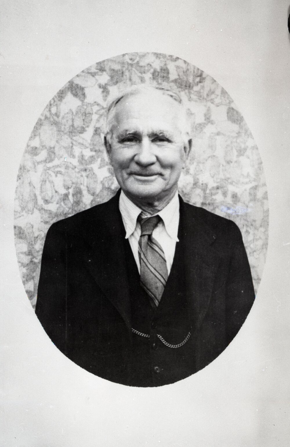 Portrait, distinguished gentleman