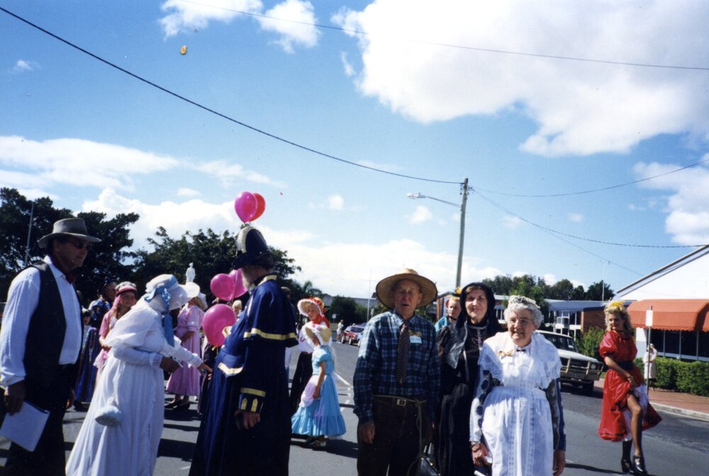 Colin Monks, Olive Donaldson and Esme Tait (l-r),  Foundation Day celebrations, Tewantin, 23 August 1997
