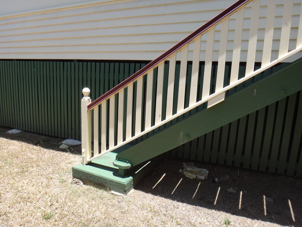 Exterior steps, Freemasons Masonic Lodge, 30 Moorindil Street, Tewantin, 9 December 2013
