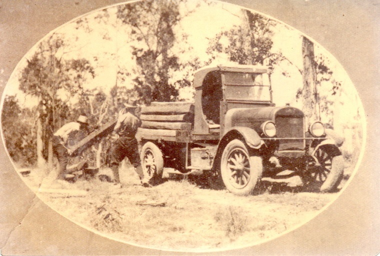 Railway sleeper delivery truck, Traveston, 1931