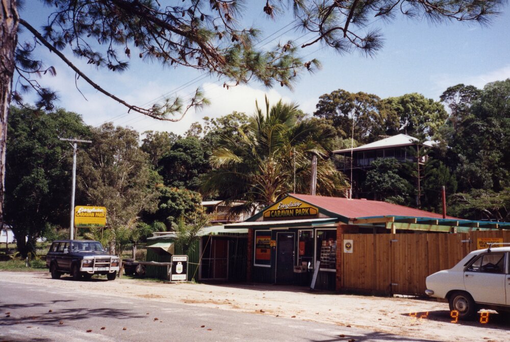 Everglades Caravan Park, Boreen Point, 8 September 1992