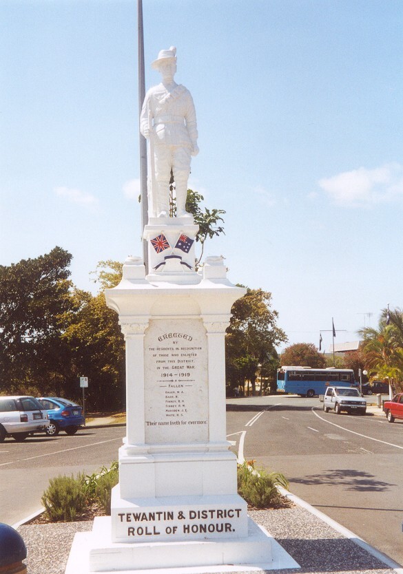 Cenotaph, Poinciana Avenue, Tewantin, ca 2000