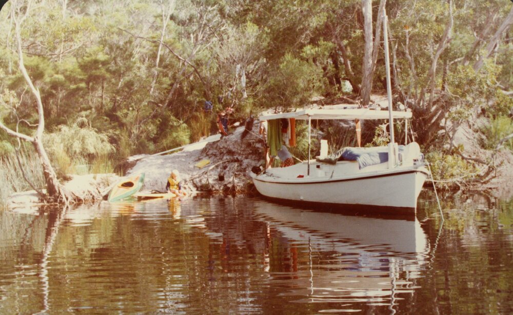 Boating adventures, Walker Family, Noosa River, October 1981