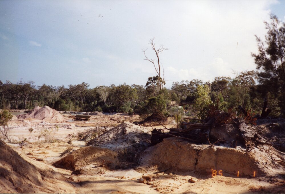 Earthworks, 1 January 1985