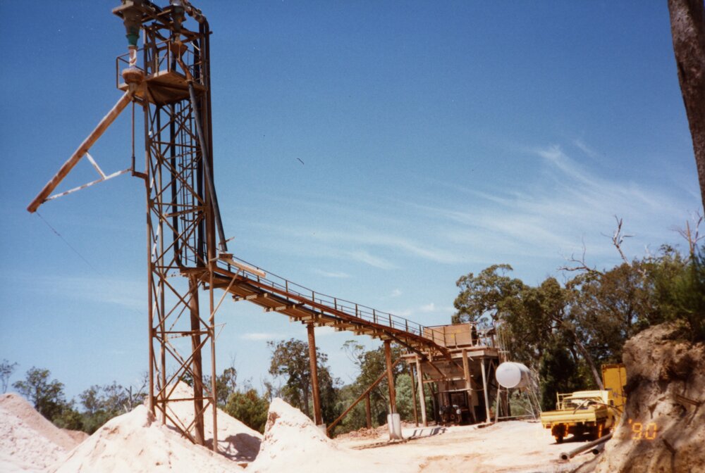 Land clearing/mining, 11 October 1990