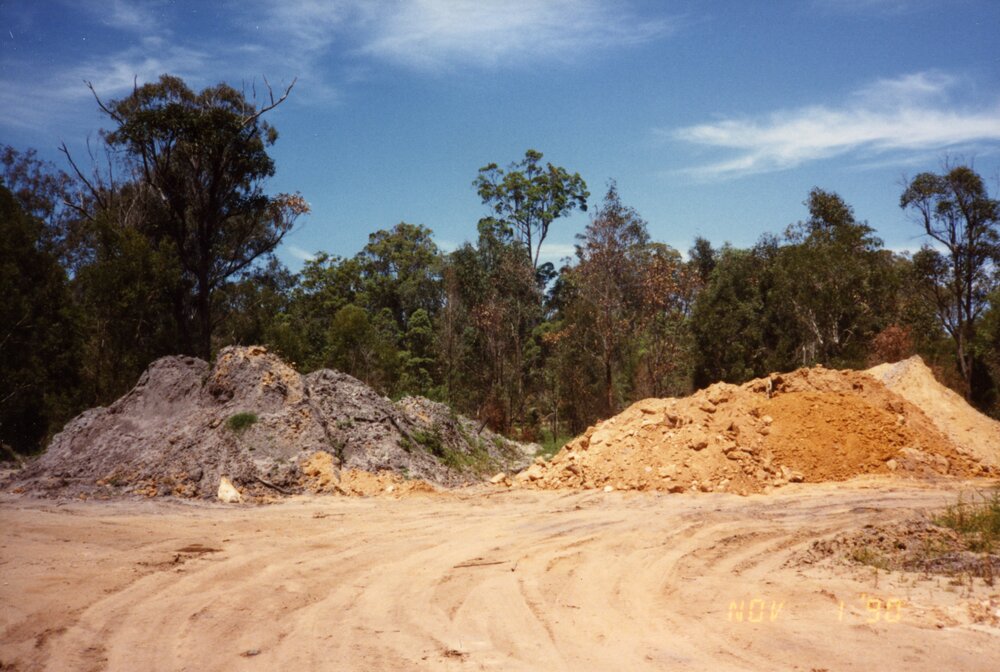 Earthworks, 1 November 1990 