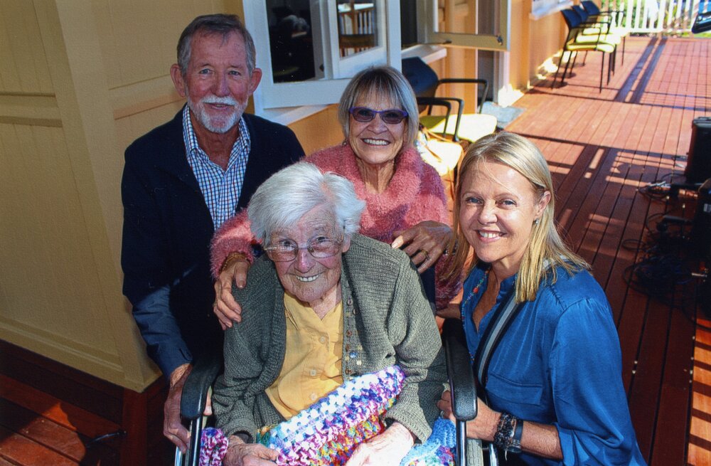 Esme Tait and Sandy Bolton MP (f), John &amp; Petrinella Duke (b), Official opening Tait-Duke Cottage, Earl Street, Tewantin, 7 June 2017