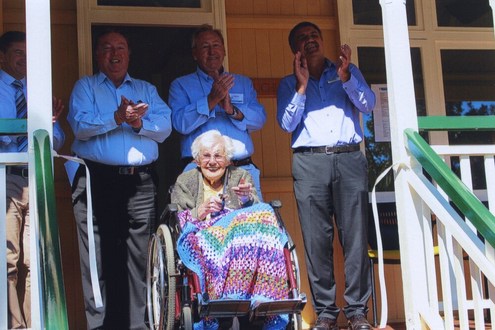 Ribbon cutting ceremony, Official opening Tait-Duke Cottage,Earl Street, Tewantin, 7 June 2017