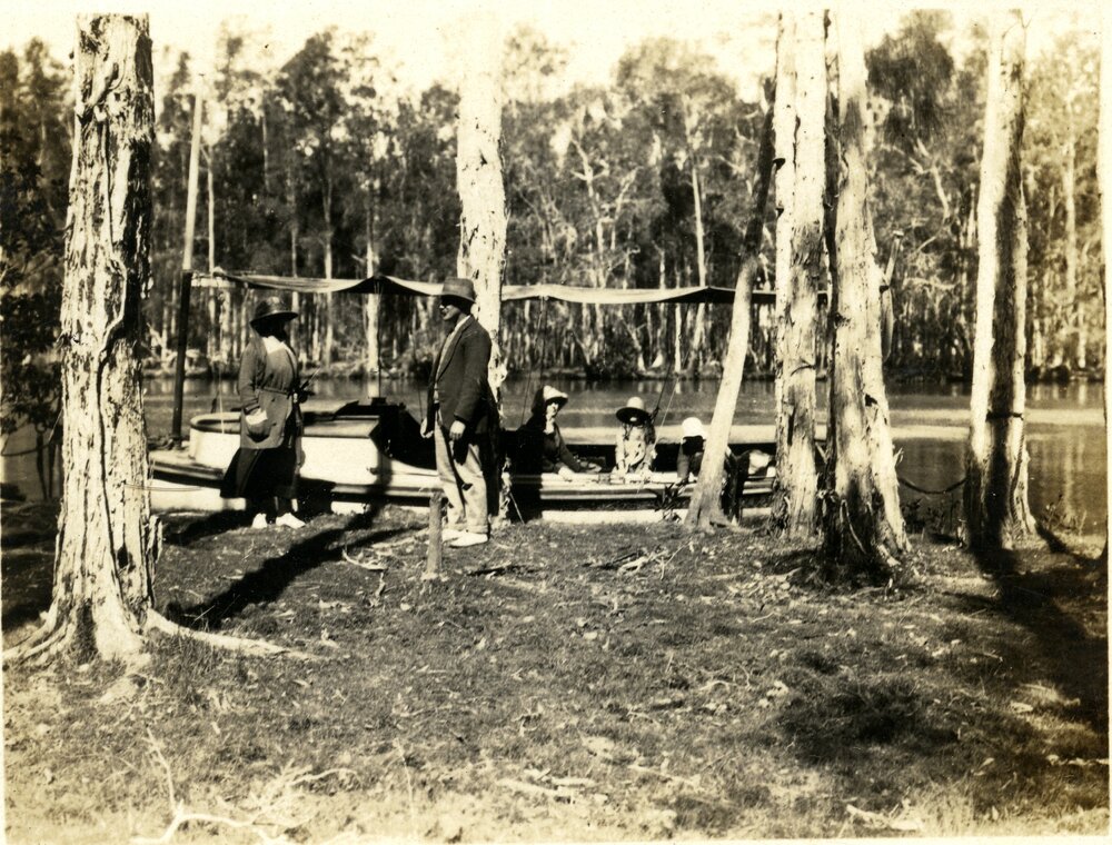 Tait Family, 'Restdown' Noosa River, 1926