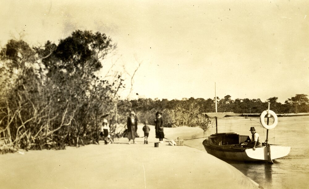 Boating party, 'Restdown' Noosa River, 1928