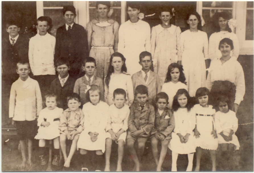 School Photo, Doonan State School, Doonan