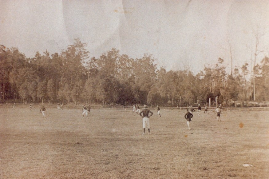 Football match, Pomona, ca 1910