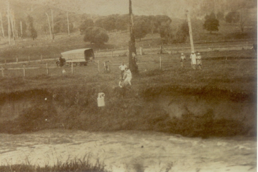 Flying Fox, Skyring Creek, Federal, ca 1930
