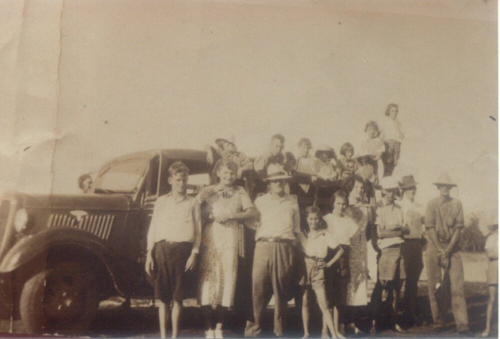 Members, Pomona Children's Swimming Club, Pomona