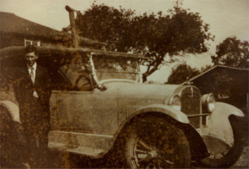 Gordon Davies, Pomona, ca 1937