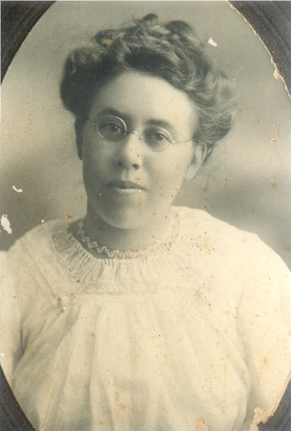 Portrait, Miss Florence E. Taylor, Cootharaba Lake School, Cootharaba, 1909