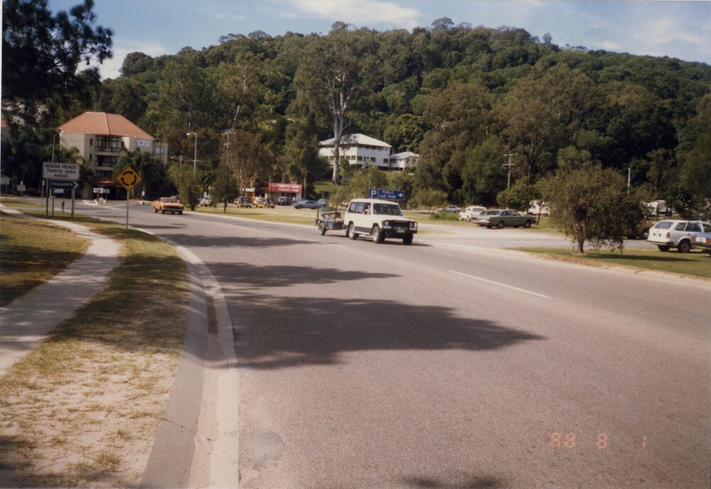 Street view, Noosa Parade, Noosa Heads, 1 August 1988
