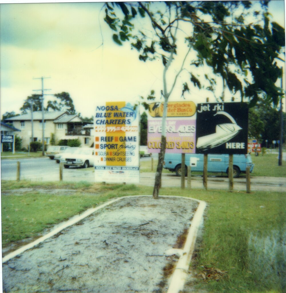 Business signs, 142 Gympie Terrace, Noosaville, 24 January 1989