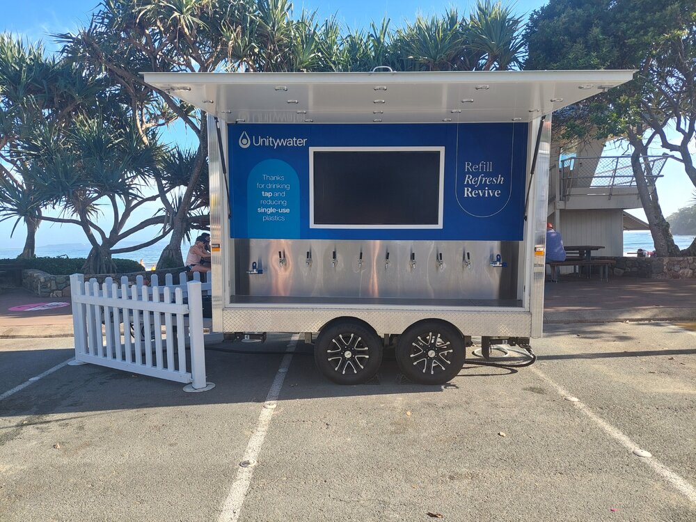 Water station, holiday drop off zone, Noosa Main Beach carpark, Noosa Heads, 20 December 2025