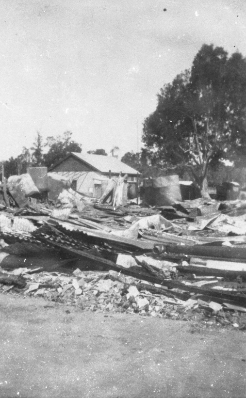 Fire aftermath, Memorial Avenue, Pomona, 5 September 1939