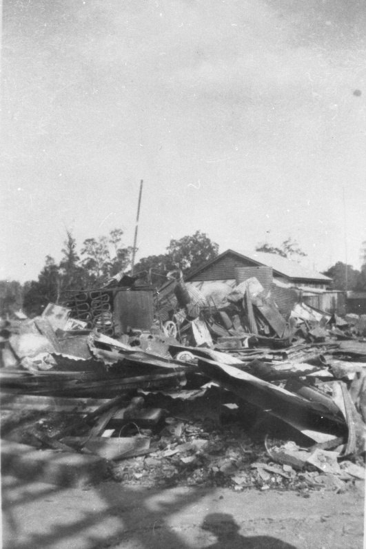 Fire remains, Memorial Avenue, Pomona, 5 September 1939