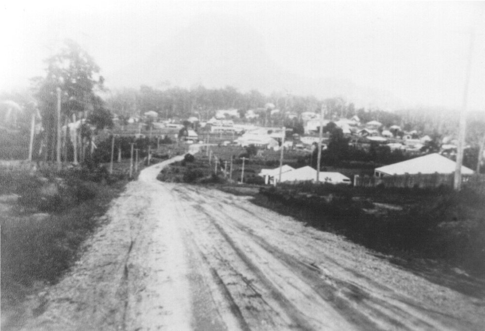 View of Pomona township looking west along Hill Street, 1930s