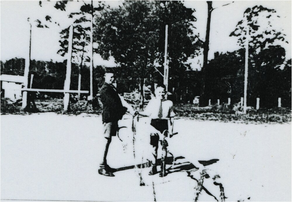 Tennis champions, Ken Horne (winner) with C. Collett (runner-up), Pomona State Rural School, Pomona, 1942