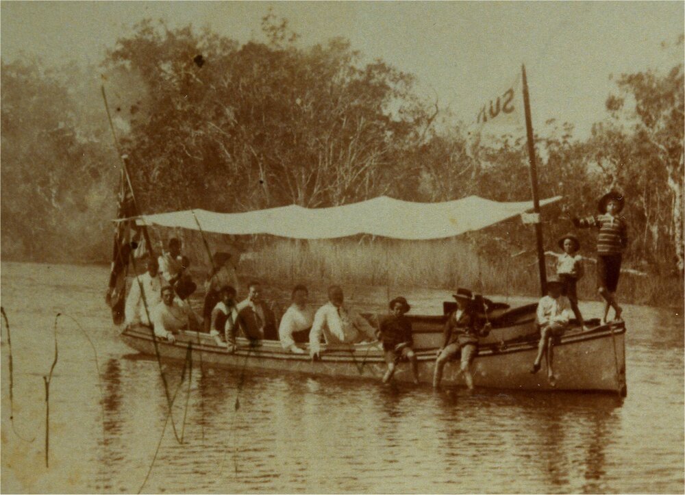 Boating party, 'Como', Noosa River, Noosa Heads, ca 1910
