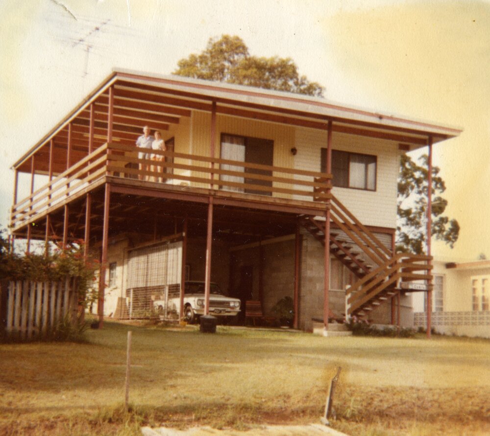 Ken Otto and Jocelyn Otto, 'Gunya' dwelling, Boreen Point, 1978