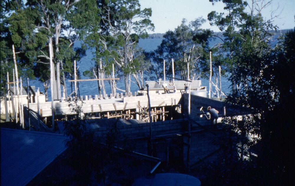 Coming together, Clubhouse construction, Lake Cootharaba Sailing Club, Boreen Parade, Boreen Point, ca 1960