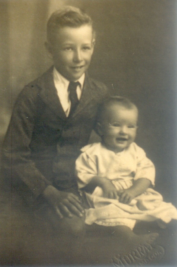 Portrait, Harry and Ivy Robb, Nambour, ca 1924