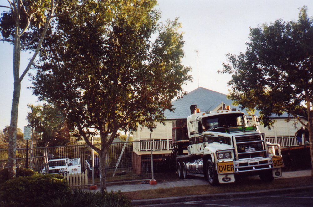 Relocation, Tait Duke Cottage, 84 Poinciana Avenue, Tewantin, 24 August 2009
