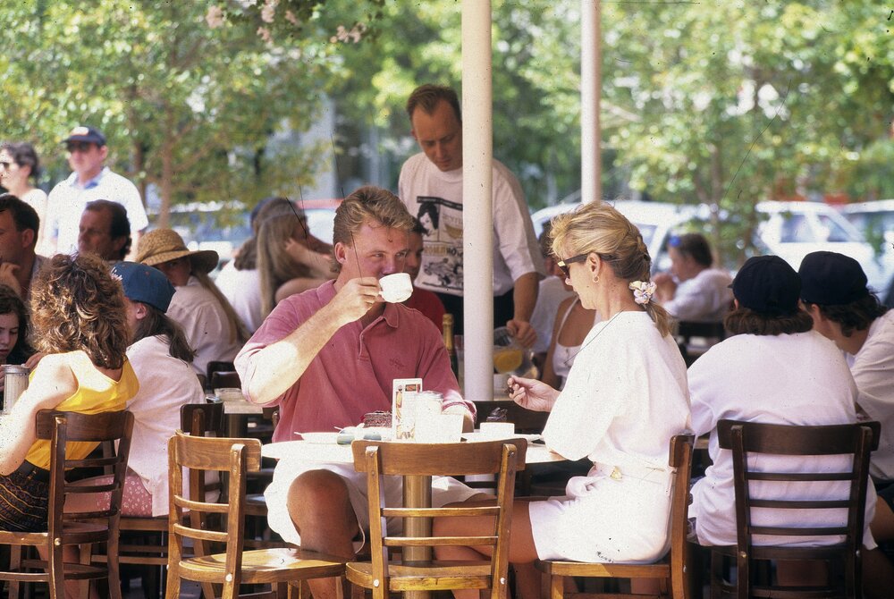 Holiday makers, Noosa Heads, ca 1990s