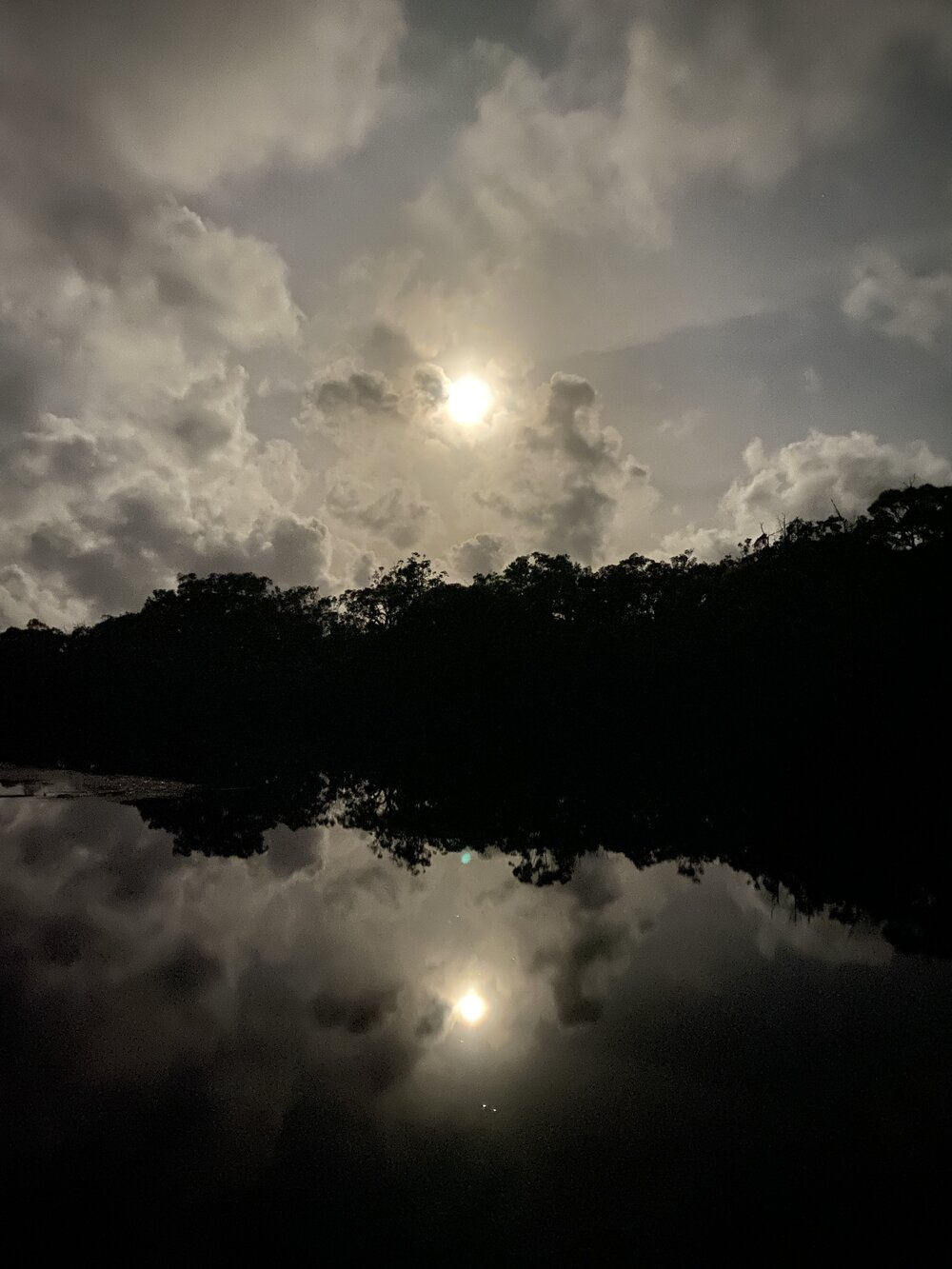 Full moon, Noosa River, Harry's Hut, Como, 14 February 2025