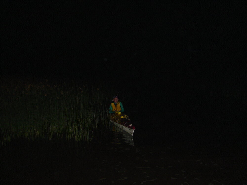 Kayaker, Elanda Point, Lake Cootharaba, Como, 4 June 2004