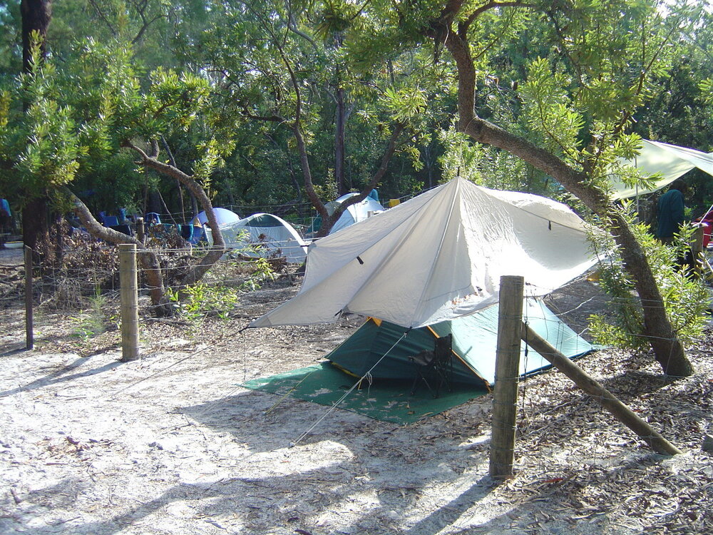 Campsite, Elanda Point campground, Lake Cootharaba, Como, 5 June 2004