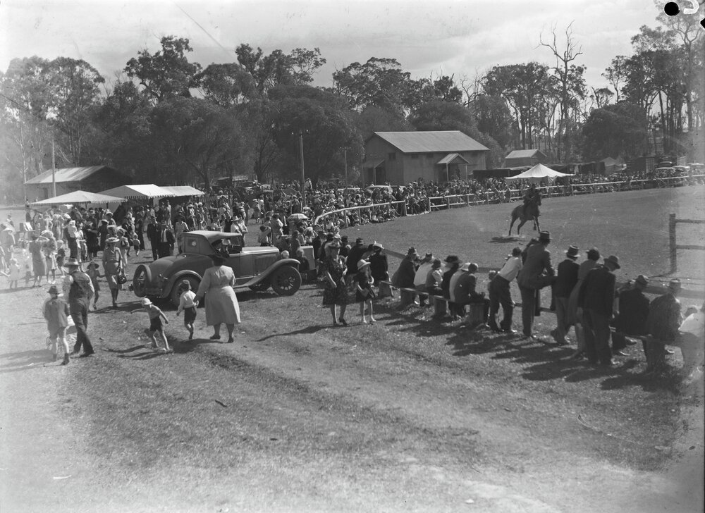 Spectators, Main Ring, Cooroy Show, Cooroy Showgrounds, Mary River Road, Cooroy, 1948
