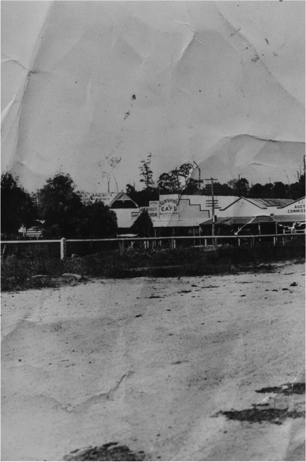 Street views, Memorial Avenue, Pomona, ca 1930s