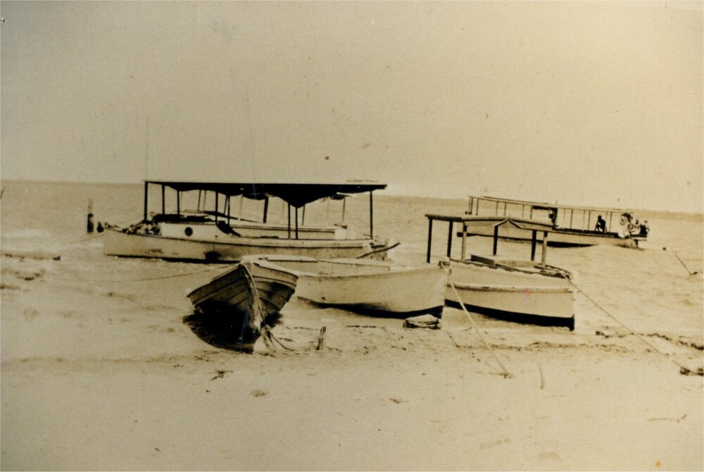 Anchored boats, Lake Cootharaba, Boreen Point, 1920s