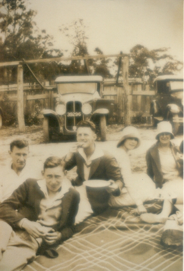 Picnickers, Boreen Point, 1920s