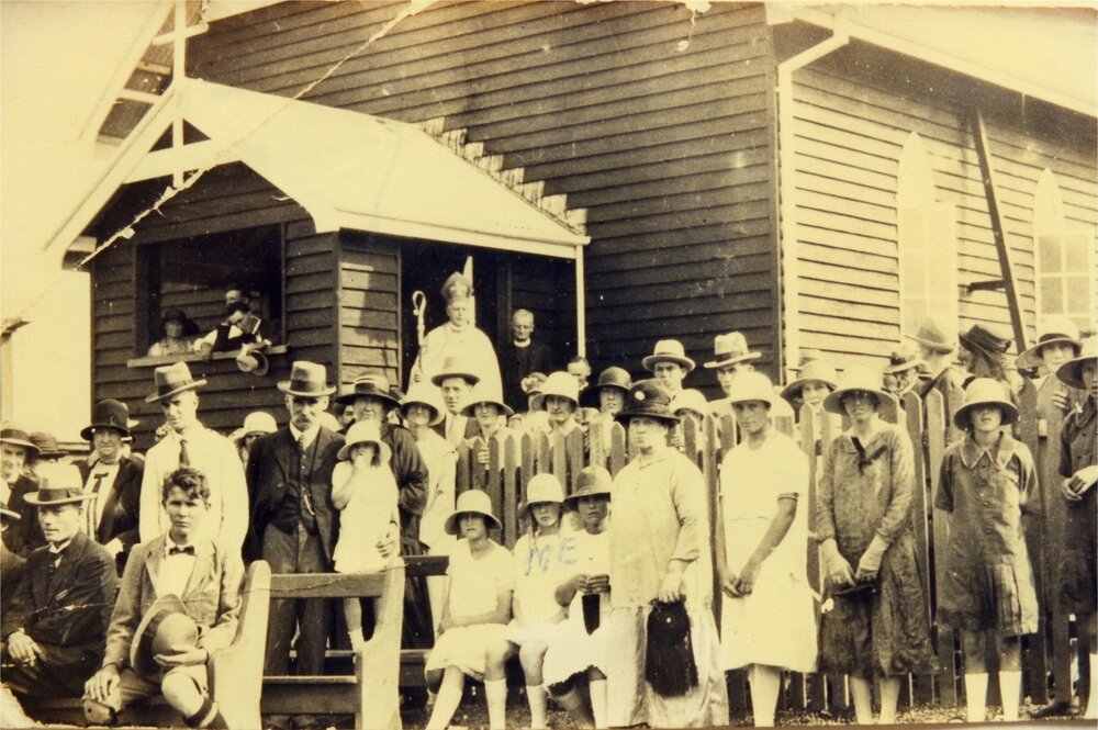 Congregation, St. Lukes Church of England, Kin Kin, 19 November 1926