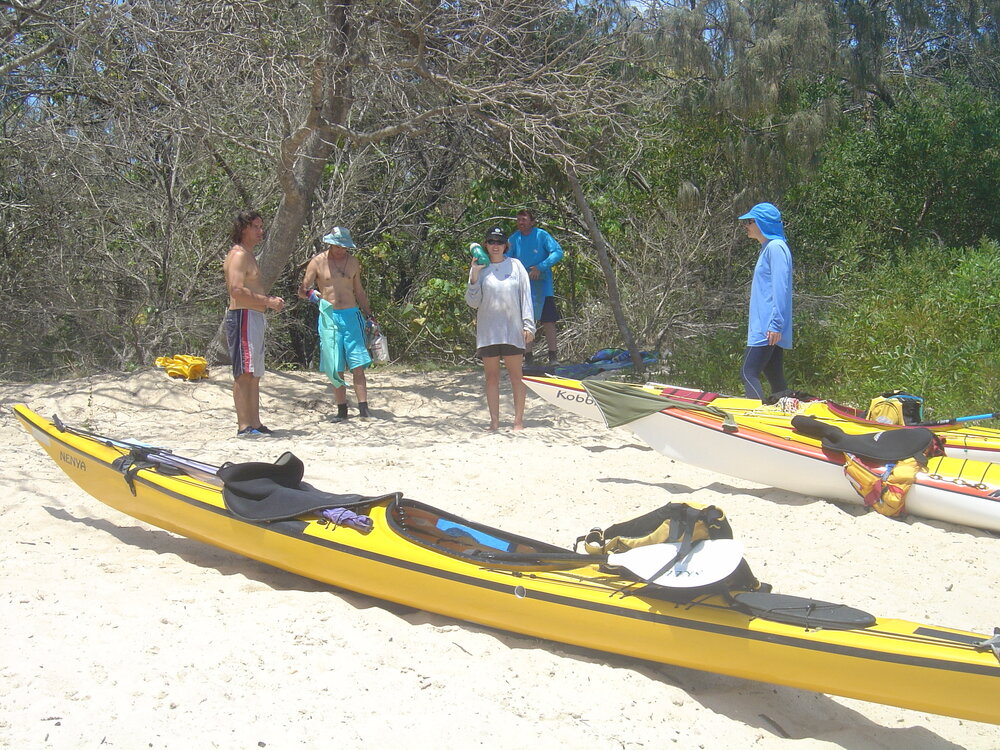 Kayakers, Noosa Inlet, Noosa River, Noosa Heads, 31 &lrm;October &lrm;2004
