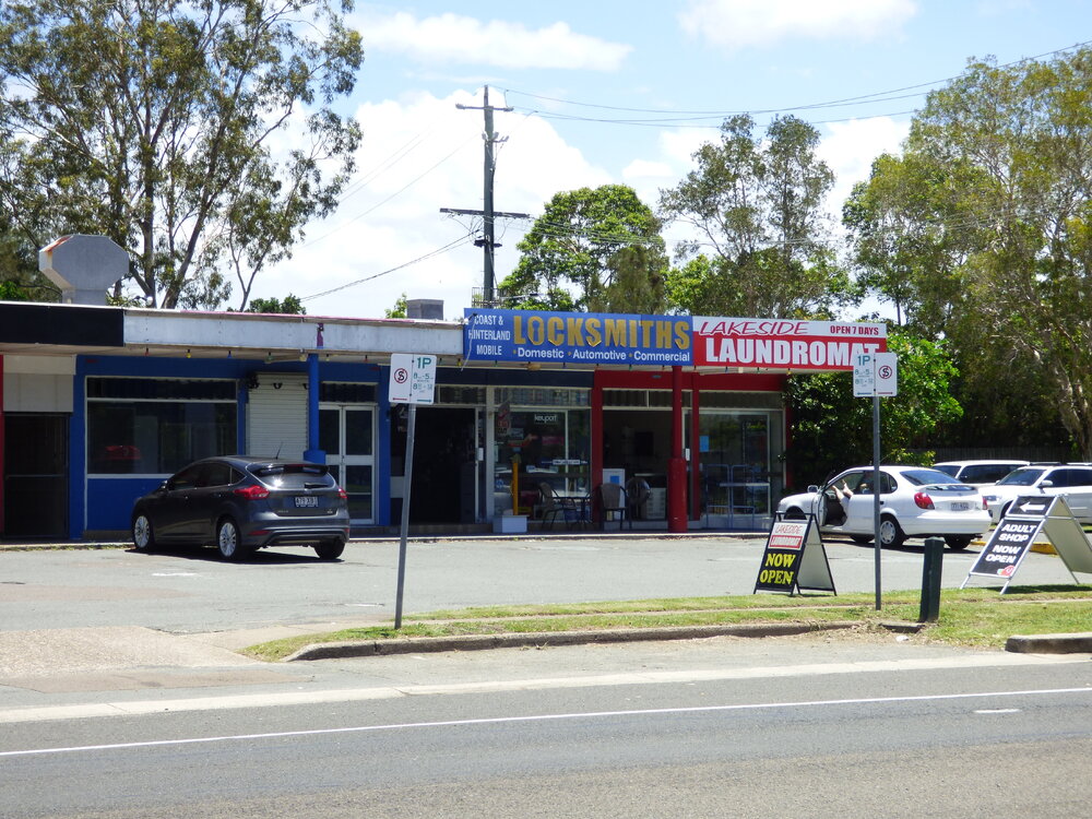Businesses, Hilton Terrace, Tewantin, 23 November 2012