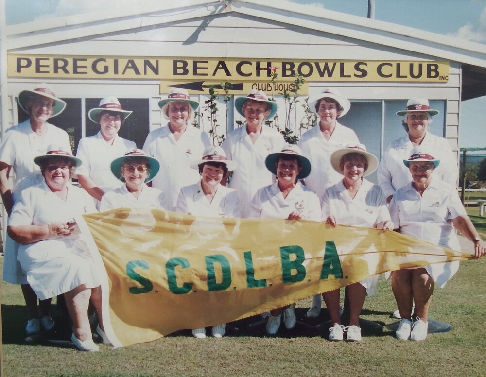 Peregian Beach Bowls Club players, Ladies, Yellow Pennant winners, Peregian Beach, 1997