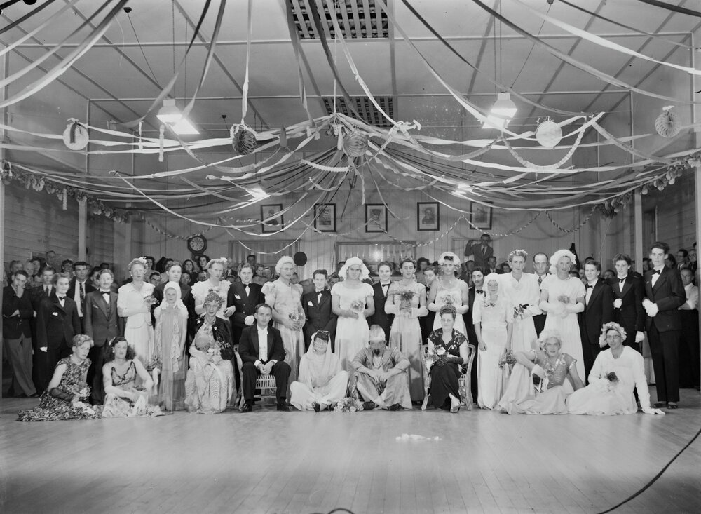 Vice-Verse Debutante Ball, Tewantin Tennis Club, Soldiers Memorial Hall, corner Poinciana Avenue and Memorial Avenue, Tewantin, 1948