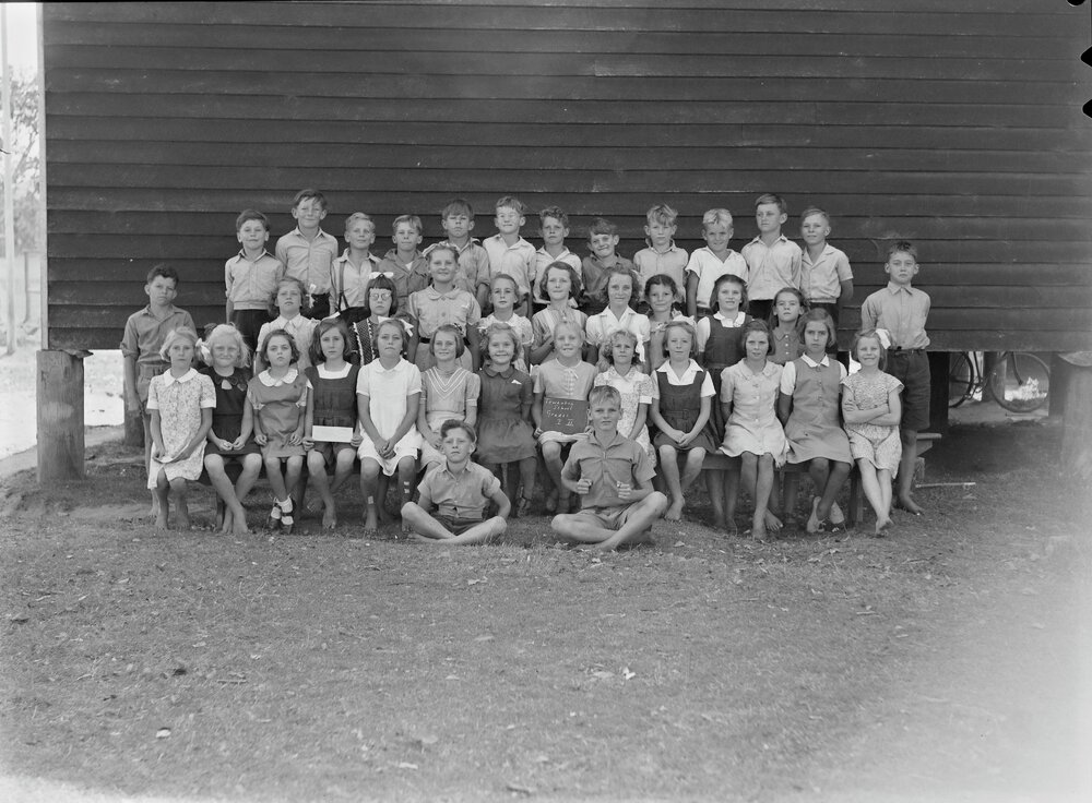 Class Photo, Grades 1 &amp; 2 , Tewantin State School, Tewantin, 1948