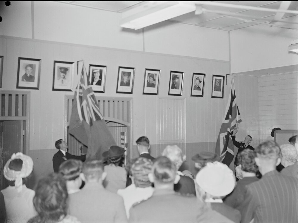 Ceremony, unveiling memorial photographs, Tewantin School of the Arts Hall, Tewantin, 1949