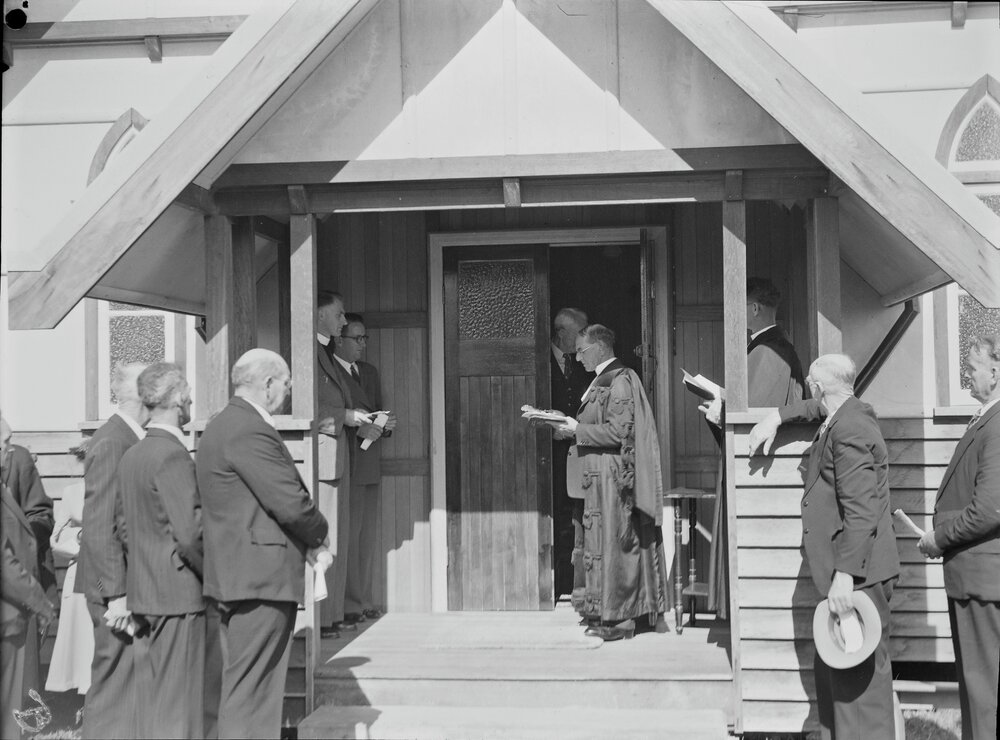 Official opening, St Stephen's Presbyterian Church, 41 Poinciana Avenue, Tewantin,  ca 1950