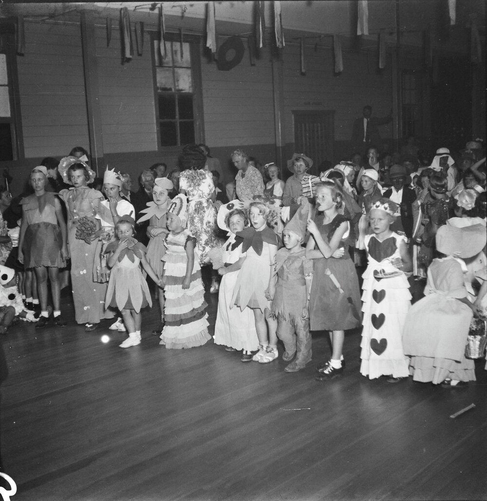 Participants, Children's Fancy Dress Ball, Tewantin, 1951