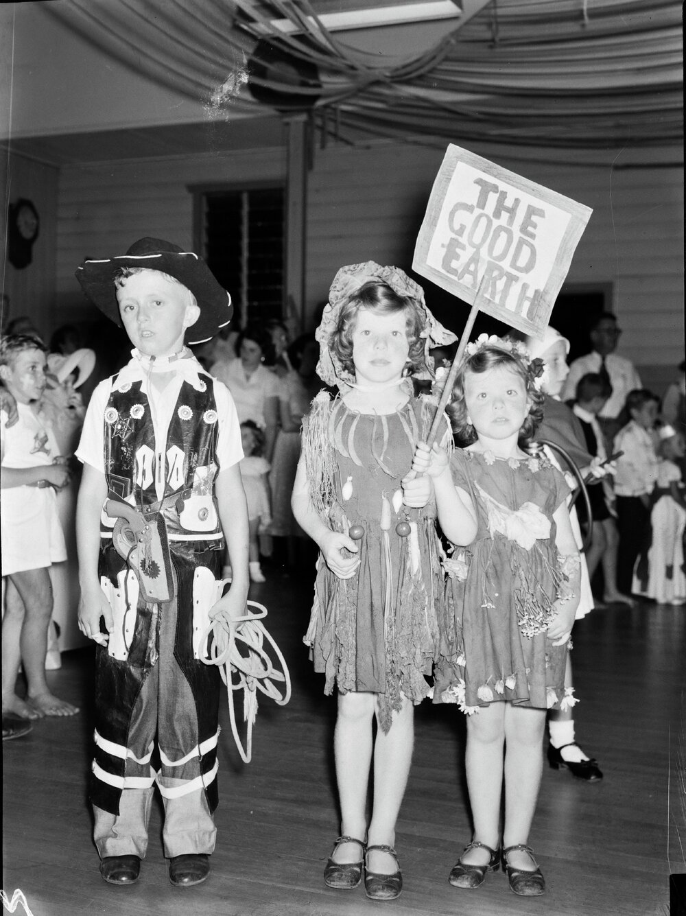 Participants,  Children's Fancy Dress Ball, Tewantin State School, Tewantin, 1954
